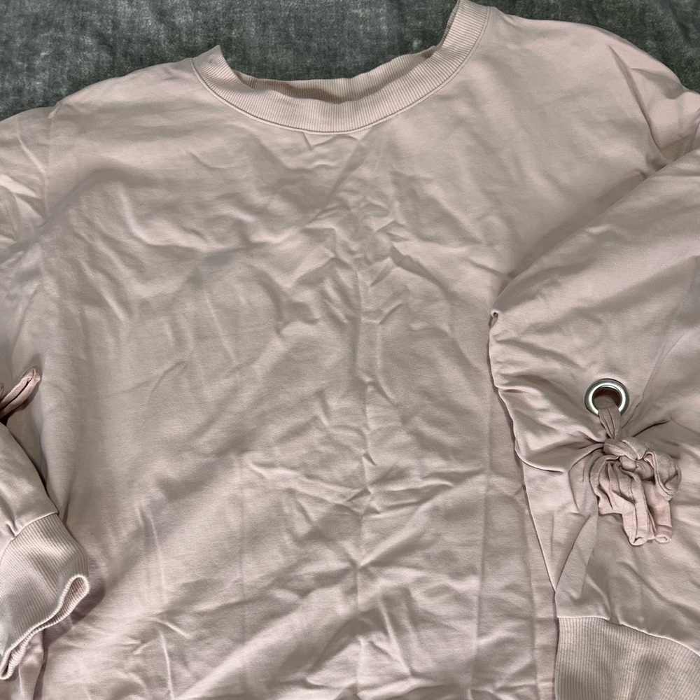 Light Pink Vince Camuto Light Sweater with cute detail on the sleeve!